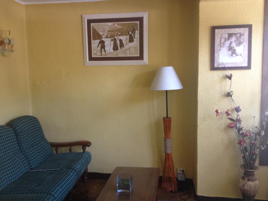 Hostal Centro Sallent de Gállego Екстериор снимка